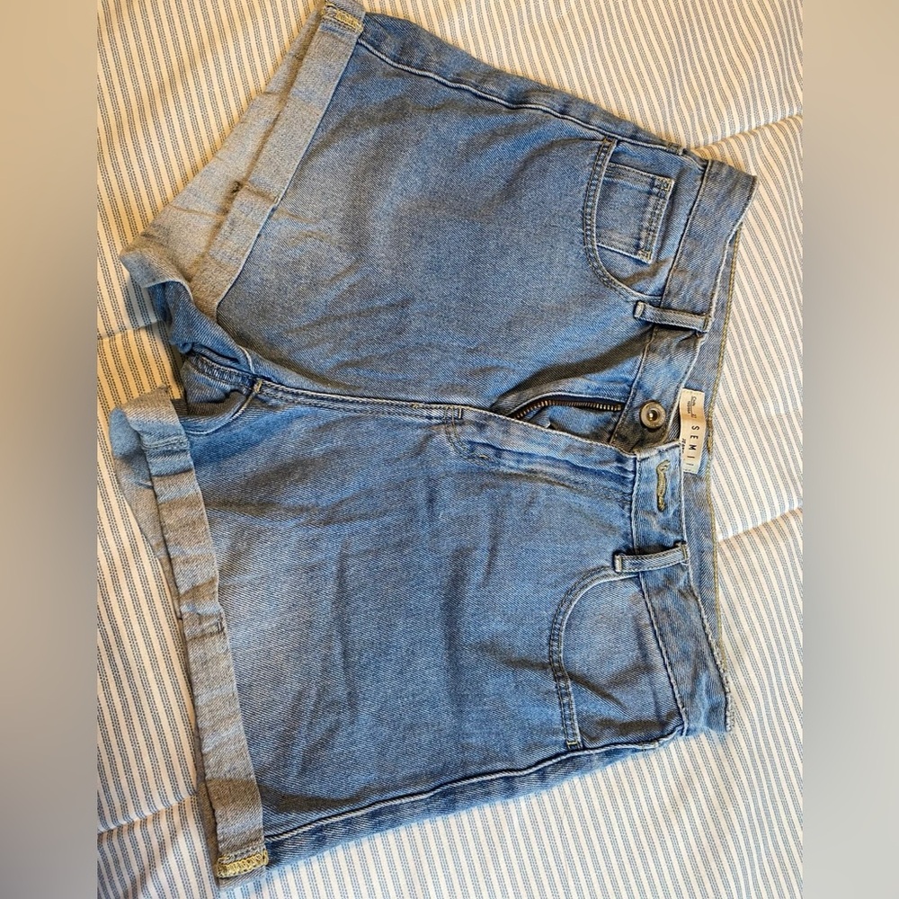 Stylish Blue Denim Shorts